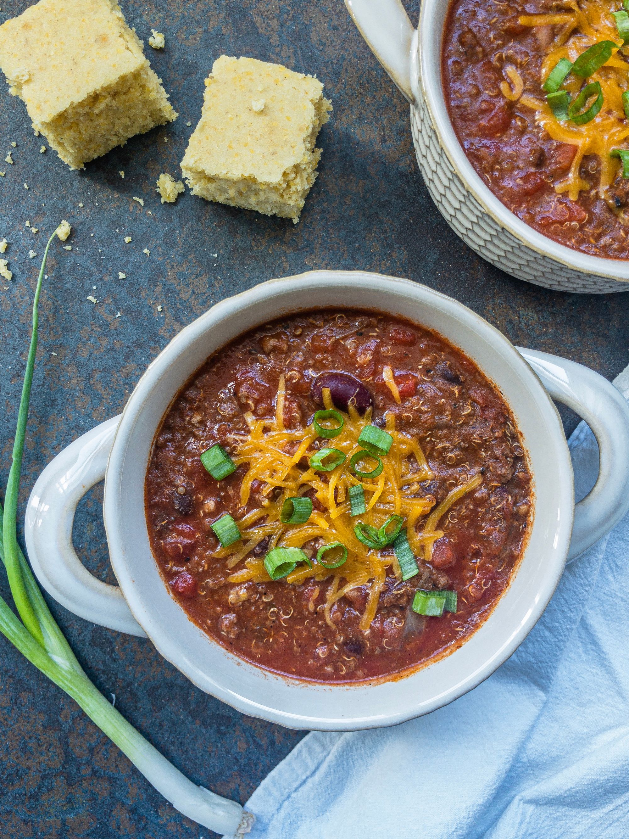 Slow Cooker Quinoa Chili