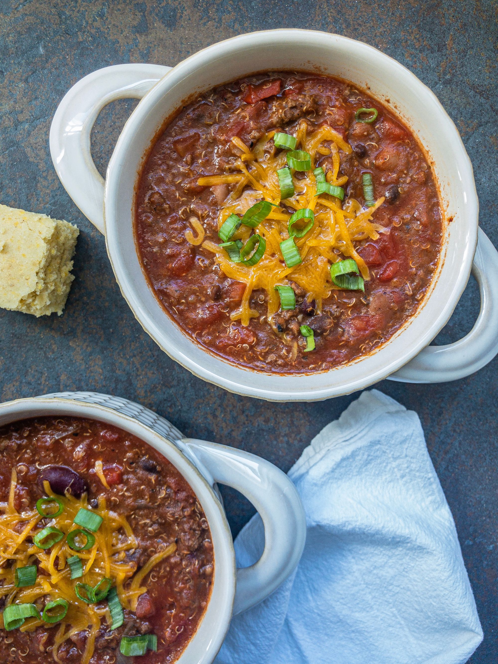 Slow Cooker Quinoa Chili